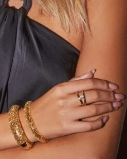 Abbie Statement Bracelet In Gold -Jewelry Shop Kendra Scott Abbie Bangle Bracelet Gold 00