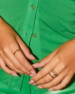 Andi Band Ring In Gold -Jewelry Shop Kendra Scott Andi Band Ring Gold 00 1