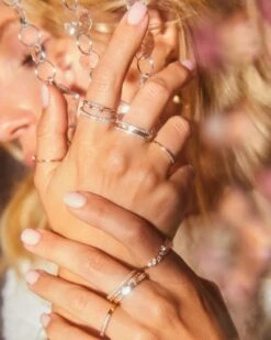 Becca 14k Yellow Gold Band Ring In White Diamond -Jewelry Shop Kendra Scott Becca Band Ring Yellow Gold 00