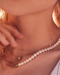 Cathleen 14k Yellow Gold Pendant Necklace In Pearl -Jewelry Shop Kendra Scott Cathleen Pendant Necklace Pearl Yellow Gold 00