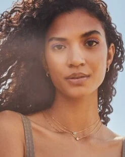 Ellen Huggie Earrings In 18k Gold Vermeil -Jewelry Shop Kendra Scott Ellen Huggie Earrings 18K Gold Vermeil 00