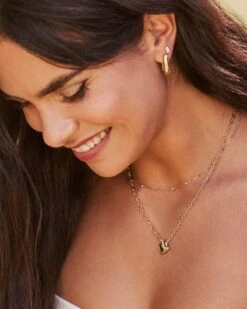 Ellen Wide Huggie Earrings In 18k Gold Vermeil -Jewelry Shop Kendra Scott Ellen Wide Huggie Earring Gold Vermeil 01