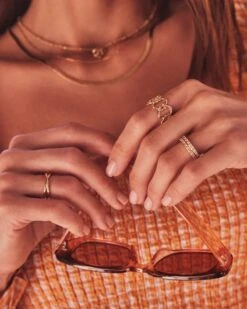 Fallyn Band Ring In Gold -Jewelry Shop Kendra Scott Fallon Band Ring Gold 00