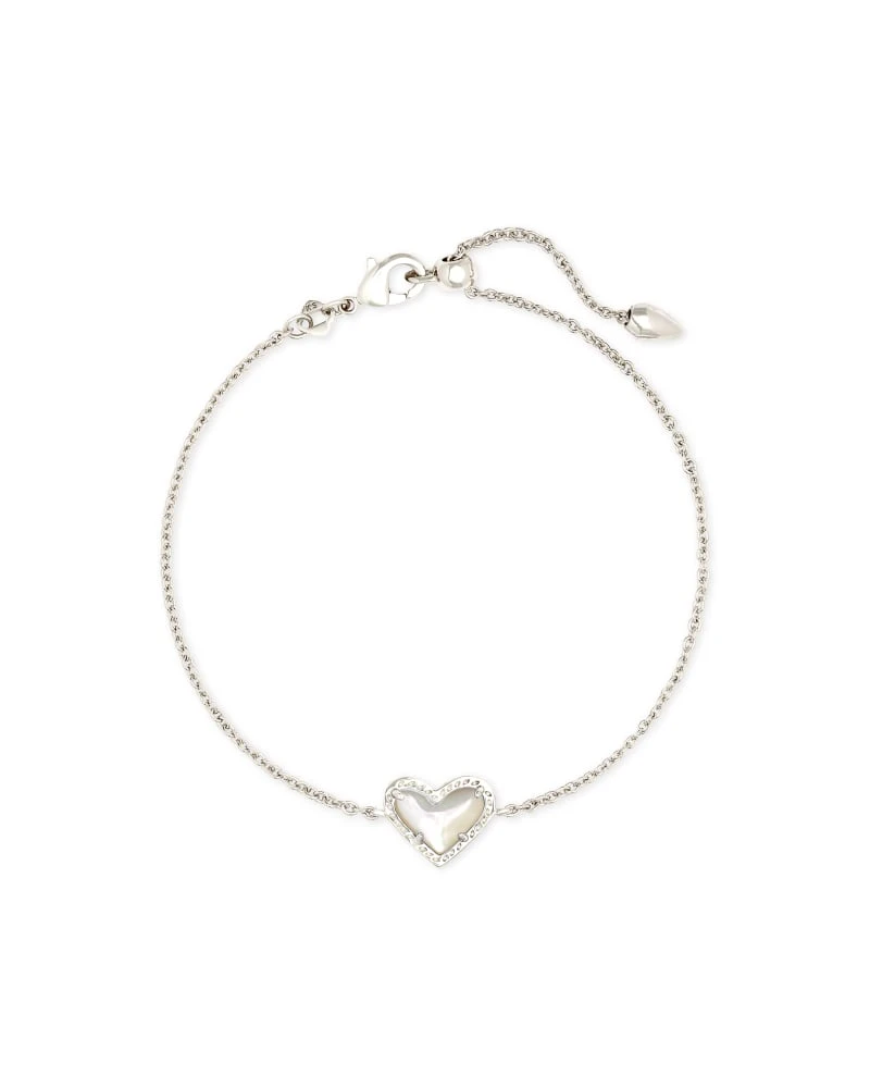 Ari Heart Silver Chain Bracelet In Ivory Mother-of-Pearl 3 Ari Heart Silver Chain Bracelet In Ivory Mother-of-Pearl