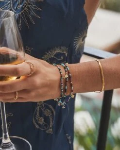 Herringbone Chain Bracelet In 18k Yellow Gold Vermeil -Jewelry Shop kendra scott herringbone chain bracelet